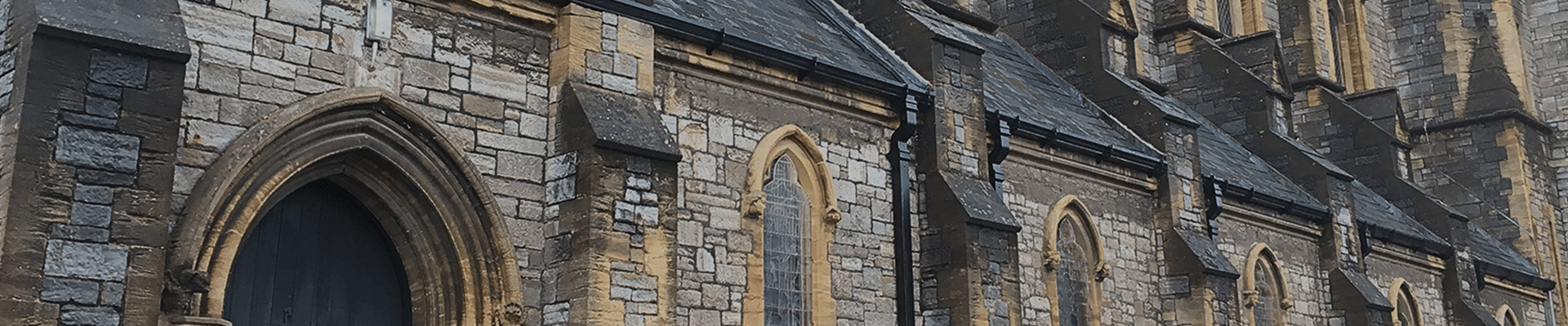 (150x100mm) 6''x 4'' Moulded Ogee Cast Iron Gutters (150x100mm) 6''x 4'' Moulded Ogee Cast Iron Gutters